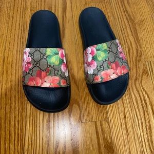 Gucci floral slides